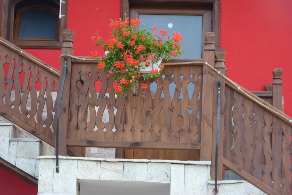 Guest House H Dzhogolanov Koprivștița Exterior foto