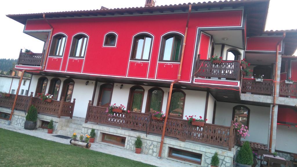 Guest House H Dzhogolanov Koprivștița Exterior foto
