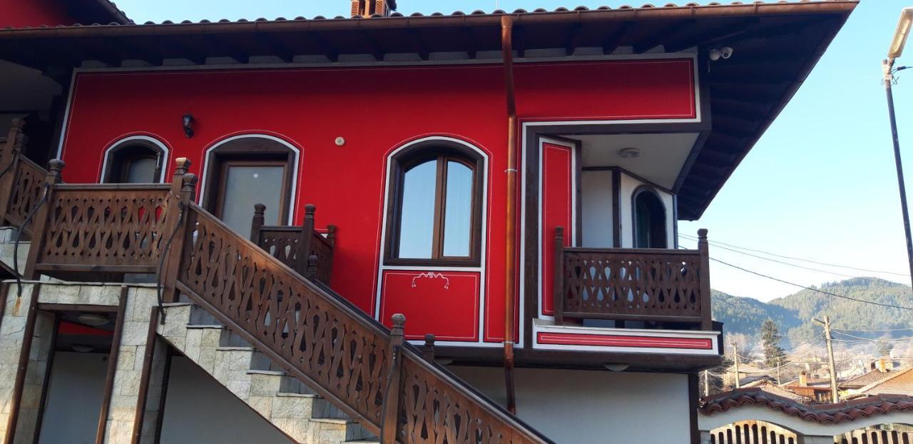 Guest House H Dzhogolanov Koprivștița Exterior foto